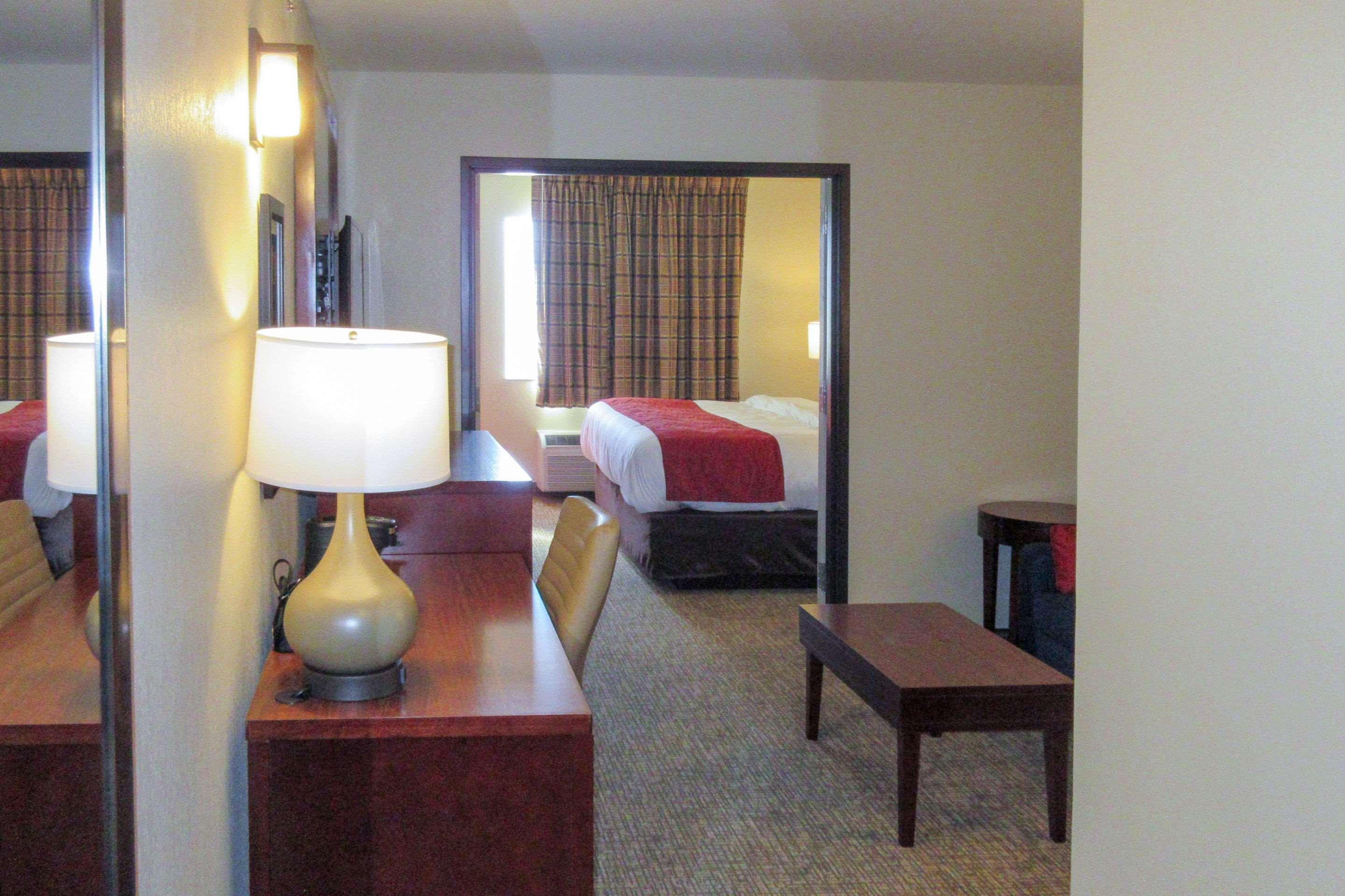 Comfort Inn Bonner Springs Kansas City Eksteriør billede