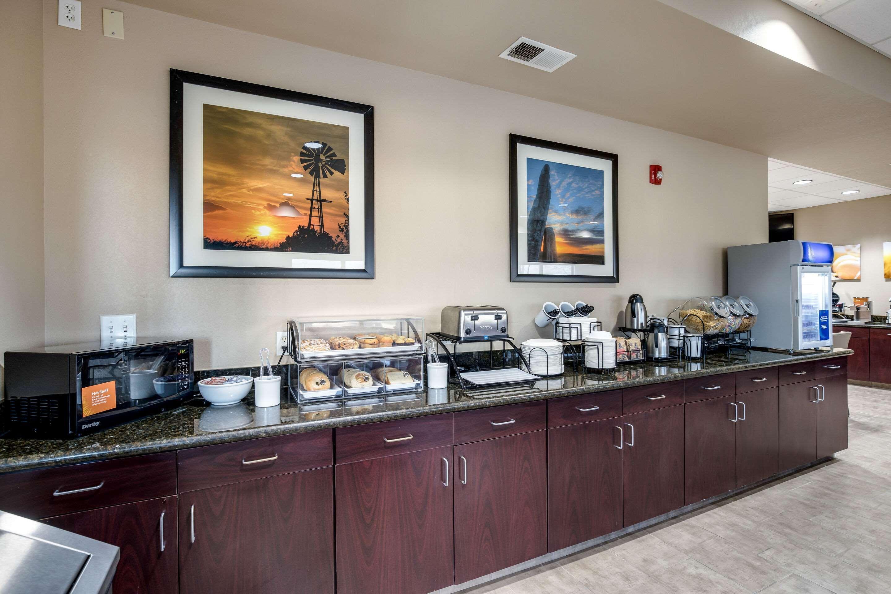 Comfort Inn Bonner Springs Kansas City Eksteriør billede