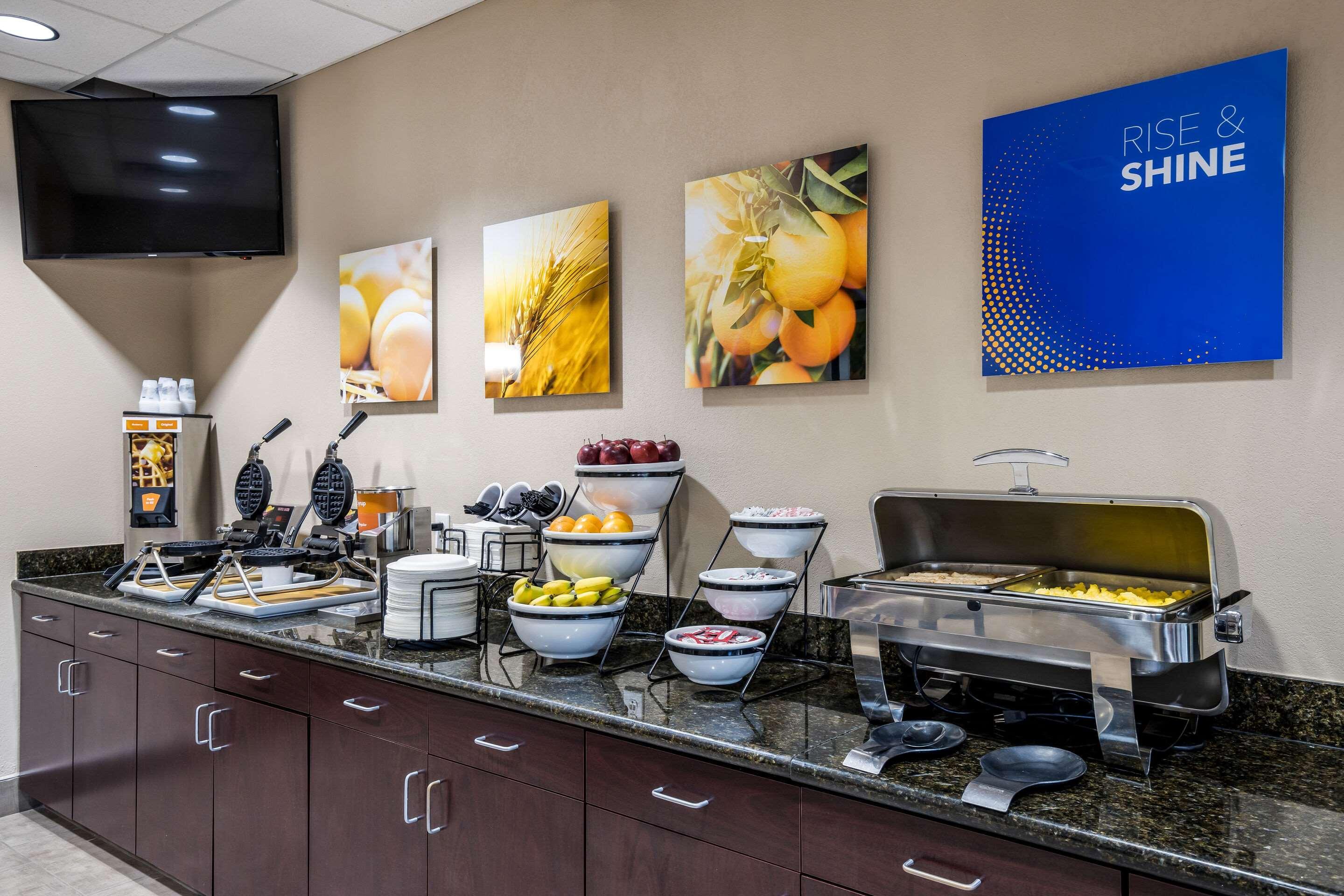 Comfort Inn Bonner Springs Kansas City Eksteriør billede